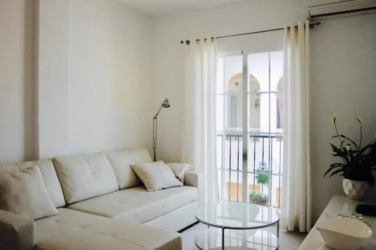 Fantastic 1 Bedroom Apartment In The Centre Of Nerja